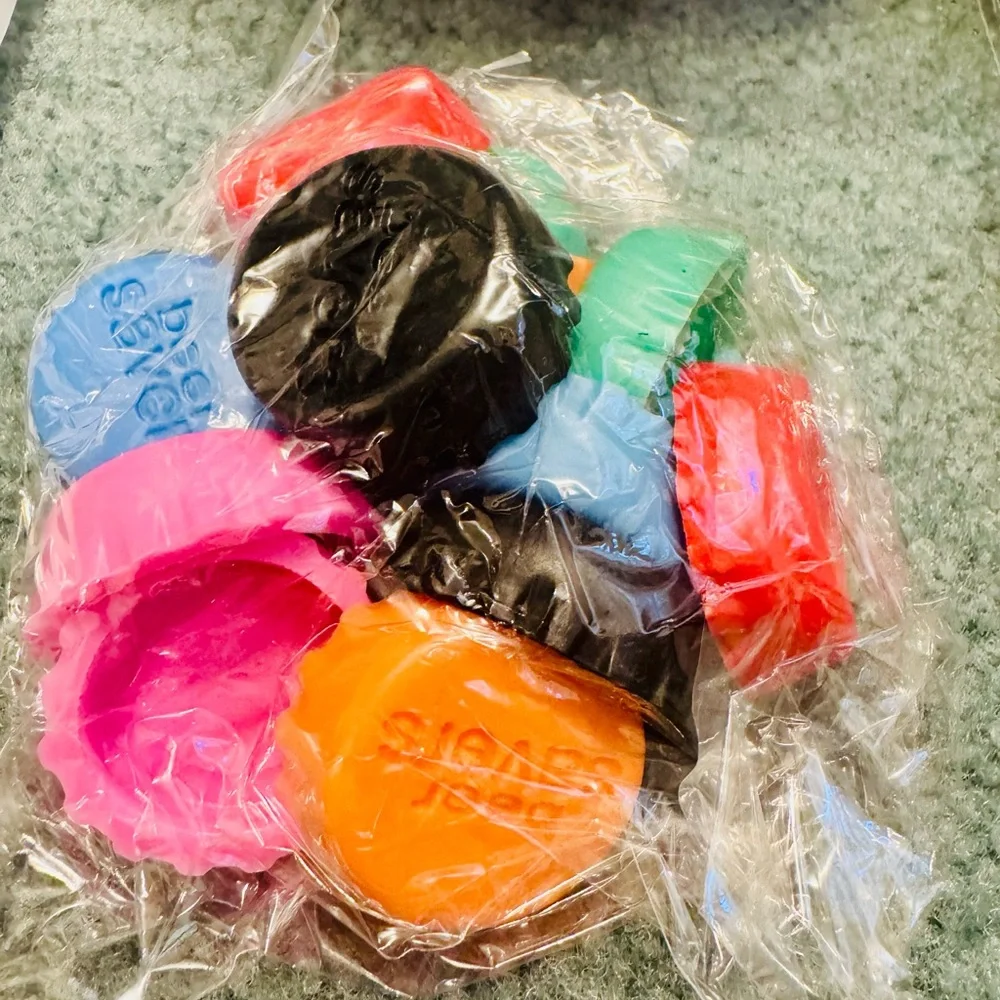 Colorful Party Silicon Beer Caps Can Covers and Can Opener Bundle NIB PACK OF 36